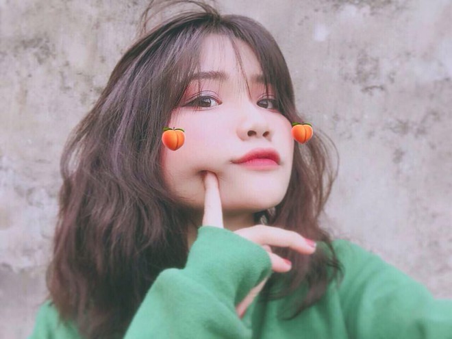 Đi l&agrave;m t&oacute;c chơi Tết, c&ocirc; g&aacute;i kh&oacute;c r&ograve;ng v&igrave; ảnh mẫu 1 đằng, t&oacute;c l&agrave;m ra 1 nẻo - Ảnh 5.