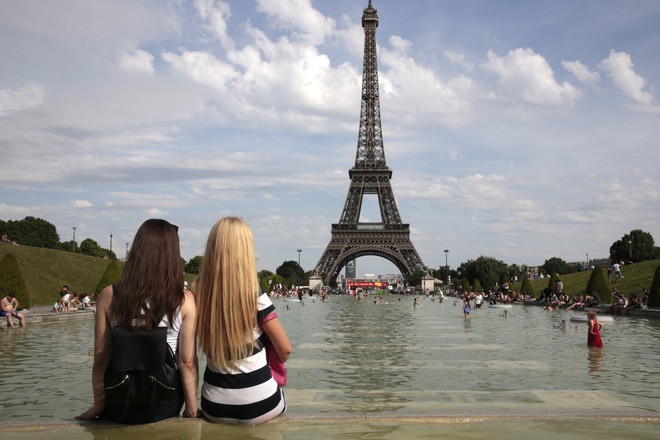 12 địa điểm chụp ảnh nghìn like của du học sinh ở Châu Âu khiến ai cũng ghen tỵ - Ảnh 8.