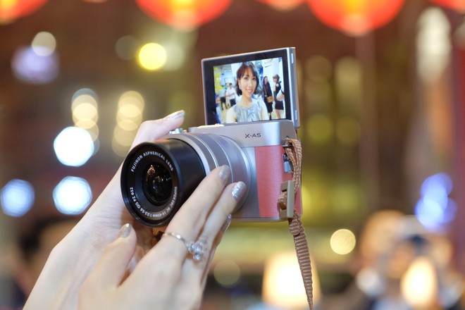 M&aacute;y ảnh Fujifilm X-A5 ra mắt thị trường Việt: d&agrave;nh cho người lần đầu tập chụp ảnh, gi&aacute; 14,9 triệu - Ảnh 2.