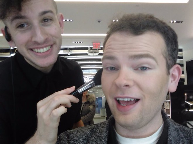 Trải nghiệm dịch vụ makeup dành cho nam, chàng trai này nhận được kết quả ấn tượng như Photoshop - Ảnh 10.