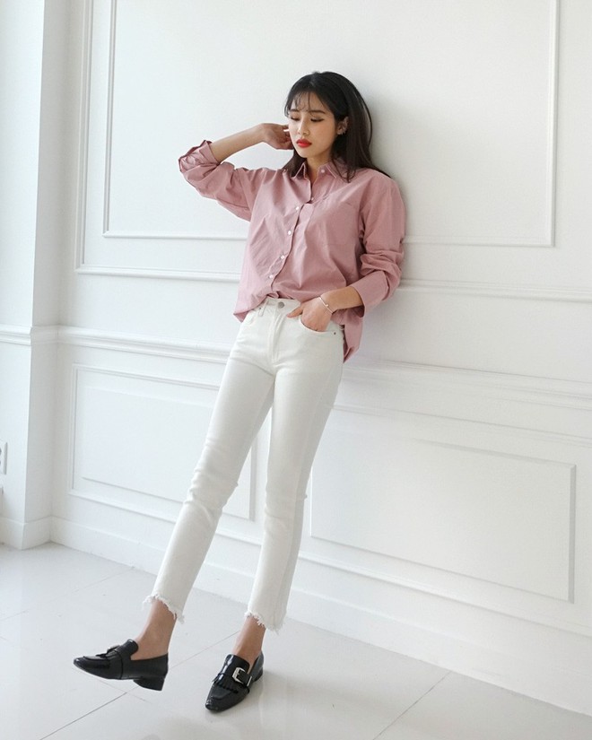 Con g&aacute;i diện m&agrave;u hồng lu&ocirc;n l&agrave; xinh nhất: l&yacute; do bạn n&ecirc;n &aacute;p dụng 12 c&ocirc;ng thức mix đồ m&agrave;u hồng n&agrave;y cho Valentine v&agrave; dịp Tết sắp tới - Ảnh 1.
