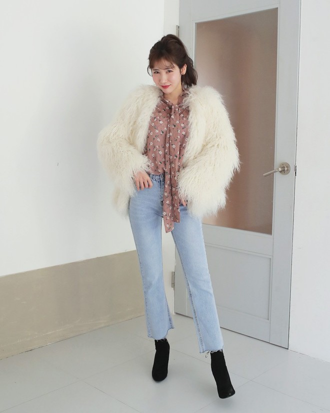 Con g&aacute;i diện m&agrave;u hồng lu&ocirc;n l&agrave; xinh nhất: l&yacute; do bạn n&ecirc;n &aacute;p dụng 12 c&ocirc;ng thức mix đồ m&agrave;u hồng n&agrave;y cho Valentine v&agrave; dịp Tết sắp tới - Ảnh 10.