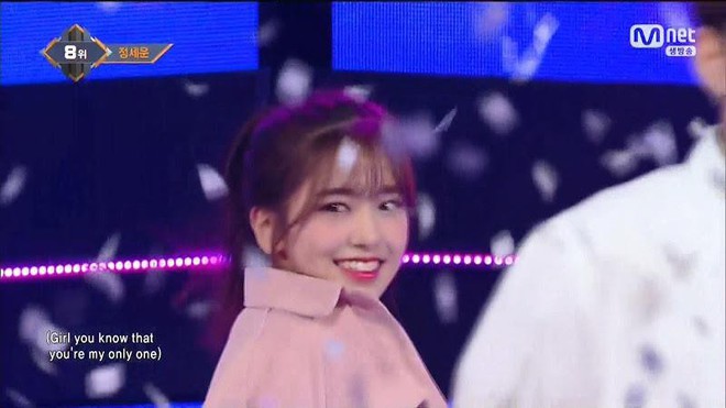 L&ecirc;n h&igrave;nh chỉ v&agrave;i gi&acirc;y, nhan sắc thi&ecirc;n thần của nữ dancer đ&atilde; g&acirc;y sốt cả cộng đồng Kpop - Ảnh 2.