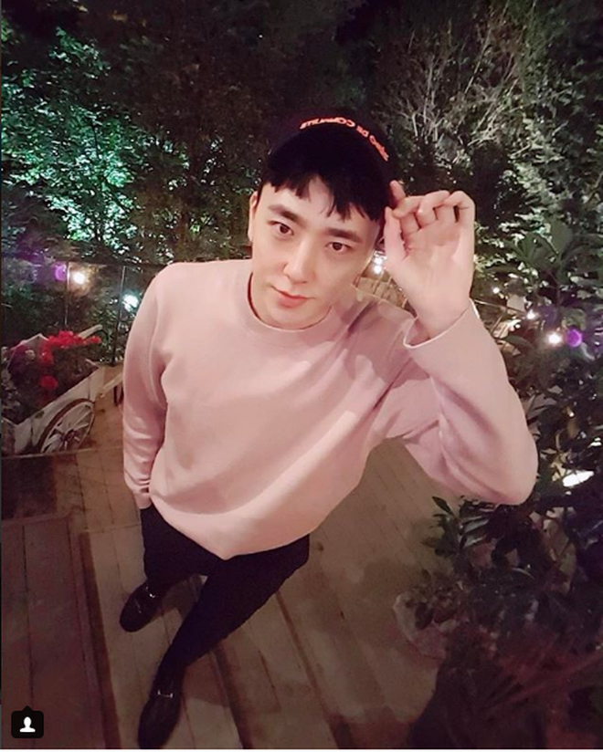 Hoàn hảo không có chỗ nào để chê, thầy dạy nhảy của EXO, SNSD sở hữu cả triệu fan - Ảnh 4. Hoàn hảo không có chỗ nào để chê, thầy dạy nhảy của EXO, SNSD sở hữu cả triệu fan - Ảnh 4.