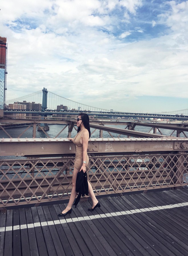 Nữ giảng viên ĐH Quốc gia Hà Nội gây chú ý với vẻ ngoài nóng bỏng - Ảnh 8. Nữ giảng viên ĐH Quốc gia Hà Nội gây chú ý với vẻ ngoài nóng bỏng - Ảnh 8.