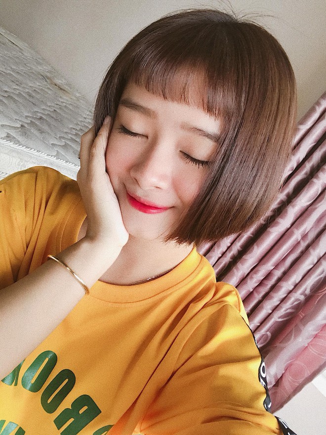 Sắp có một thế hệ hot girl cực xinh được phát hiện nhờ tham gia phim sitcom - Ảnh 20. Sắp có một thế hệ hot girl cực xinh được phát hiện nhờ tham gia phim sitcom - Ảnh 20.