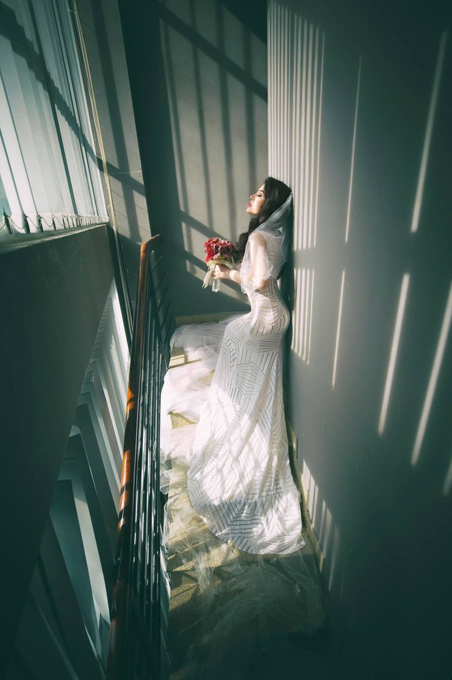 Động lực đi học mỗi ng&agrave;y: C&ocirc; gi&aacute;o biết 3 ngoại ngữ, chơi 4 nhạc cụ, gợi cảm hết nấc! - Ảnh 9.