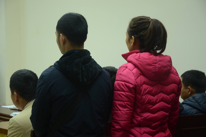Cha của bé gái 3 tuổi bị đối tượng 79 tuổi hiếp dâm tại Hà Nội: Bản án 10 năm tù là thỏa đáng, kẻ gây ra vụ việc phải trả giá - Ảnh 2.