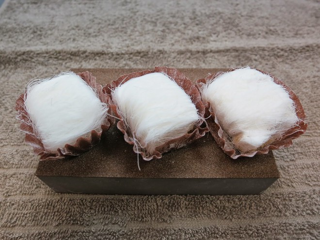 Độc đáo món kẹo râu rồng ở Trung Quốc phải quấn trên 16.000 vòng mới hoàn thành món ăn - Ảnh 2.
