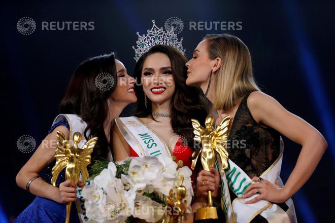 DailyMail, AFP cùng loạt tờ báo lớn nhất thế giới đưa tin Hương Giang đăng quang Hoa hậu Chuyển giới Quốc tế 2018 - Ảnh 6.