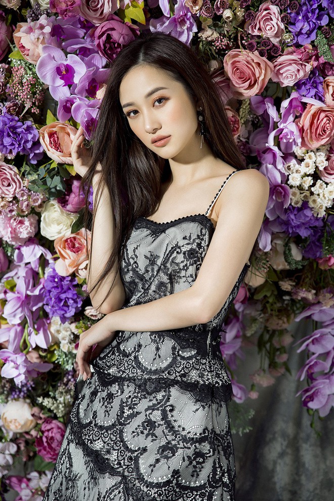 Diện đầm xẻ s&acirc;u t&aacute;o bạo, Tuyết Anh Jun Vũ khoe nhan sắc mặn m&agrave; đầy quyến rũ  - Ảnh 2.