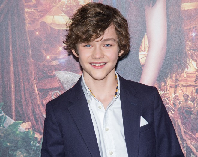 Ch&acirc;n dung trai đẹp kh&ocirc;ng g&oacute;c chết Levi Miller trong A Wrinkle in Time - Ảnh 8.
