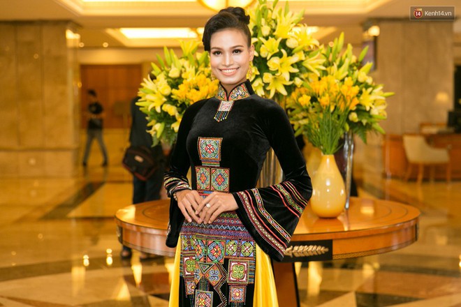 Khoảnh khắc hiếm hoi: 6 Hoa hậu, &Aacute; hậu hai m&ugrave;a Hoa hậu li&ecirc;n tiếp diện &aacute;o d&agrave;i đọ sắc - Ảnh 8.