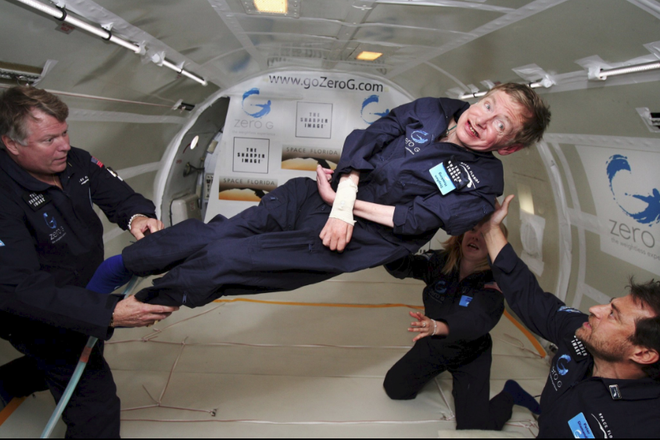 Nhìn lại cuộc đời của huyền thoại Stephen Hawking: Ngôi sao sáng trên bầu trời khoa học thế giới đã vụt tắt - Ảnh 12.