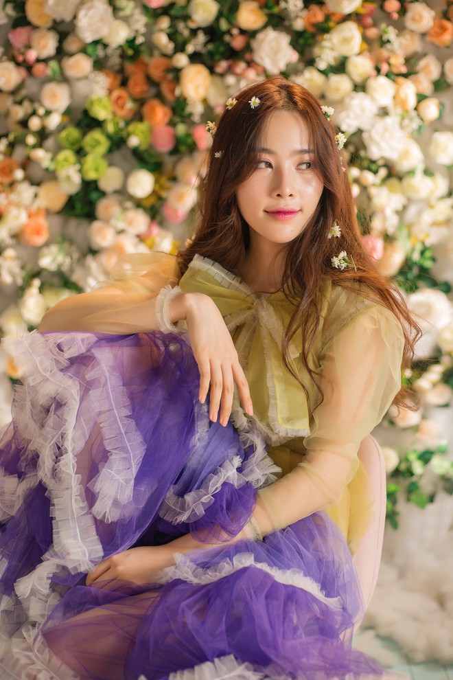 Hoa kh&ocirc;i Nam Em tạo h&igrave;nh như Taeyeon trong MV mới, dự định mỗi th&aacute;ng sẽ cho ra mắt 1 sản phẩm - Ảnh 7.