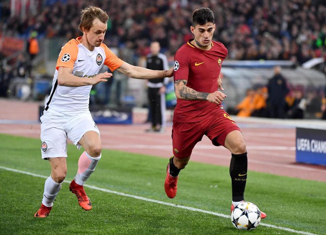 Cựu sao Man City tỏa sáng đưa Roma vào tứ kết Champions League - Ảnh 2.