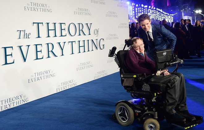 Nhìn lại cuộc đời của huyền thoại Stephen Hawking: Ngôi sao sáng trên bầu trời khoa học thế giới đã vụt tắt - Ảnh 18.