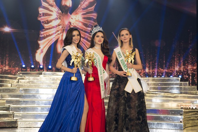 Sau đăng quang, Á hậu 1 cuộc thi Hoa hậu Chuyển giới Quốc tế 2018 cứ diện đi diện lại một chiếc váy tới 3 lần - Ảnh 2.