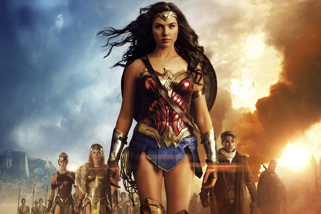 May qu&aacute;, c&aacute;c đả nữ Hollywood đ&atilde; bớt hở bạo tr&ecirc;n m&agrave;n ảnh ng&agrave;y nay! - Ảnh 10.