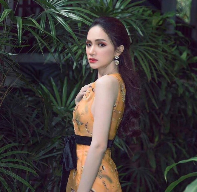 Clip: Hương Giang phấn kh&iacute;ch khi được Mỹ T&acirc;m ấn th&iacute;ch h&igrave;nh tr&ecirc;n Instagram, nhắng nh&iacute;t ngỏ &yacute; xin đ&agrave;n chị album - Ảnh 2.