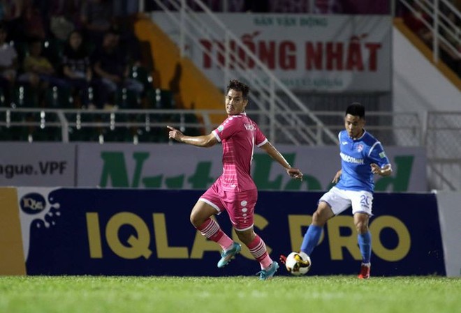 Sài Gòn FC thua ngược trước Than Quảng Ninh vì cột dọc xà ngang - Ảnh 3.