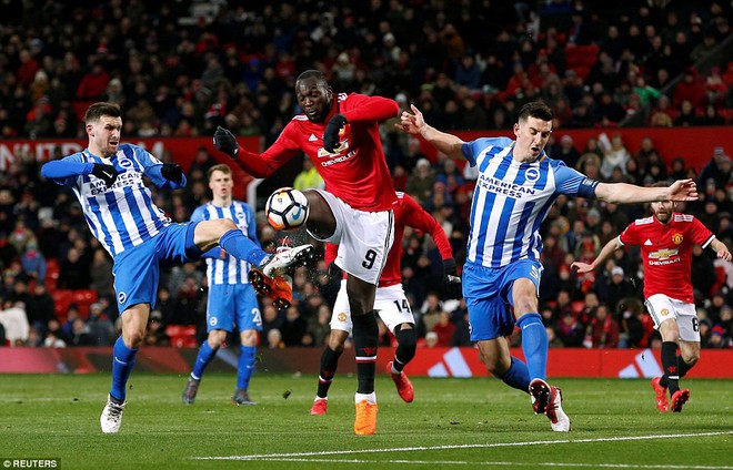 Lukaku tỏa sáng giúp Man Utd giành vé vào bán kết FA Cup - Ảnh 5.