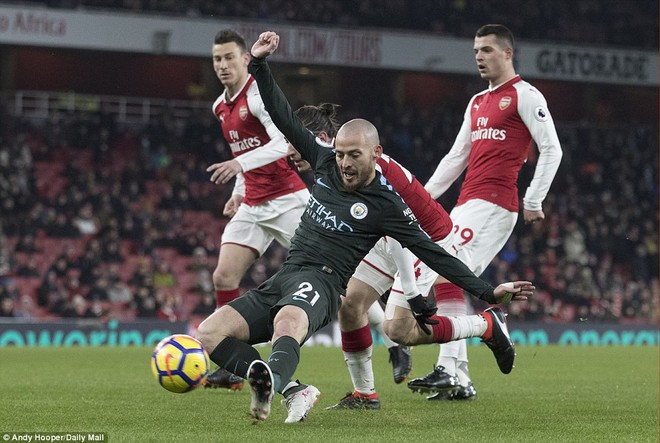 Arsenal thua thảm Man City 2 lần trong vòng 4 ngày - Ảnh 8.