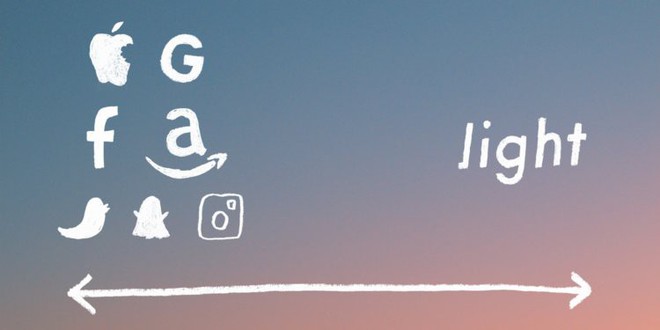 Chiếc điện thoại đi ngược lại định nghĩa smartphone: đẹp đẽ nuột n&agrave; nhưng chỉ c&oacute; đ&uacute;ng 4 t&iacute;nh năng - Ảnh 2.