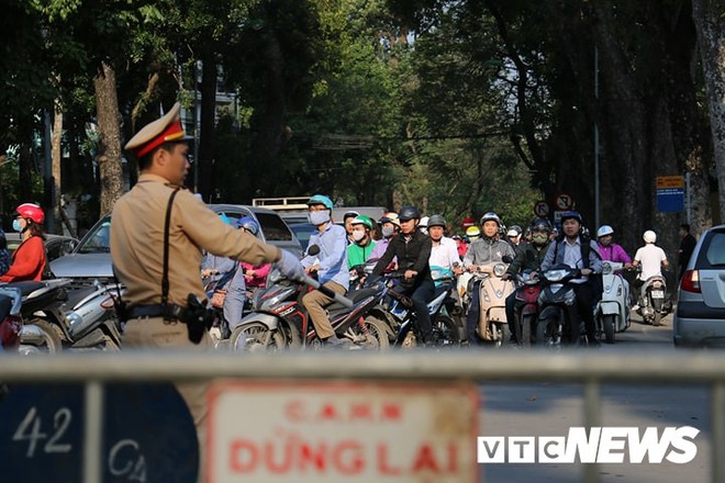 Danh sách các tuyến đường cấm khu vực tổ chức lễ tang nguyên Thủ tướng Phan Văn Khải - Ảnh 2.