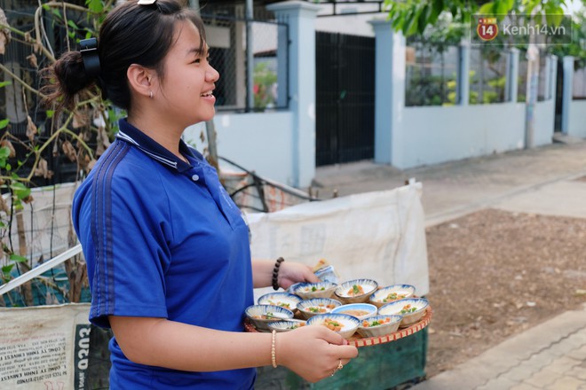 Nữ sinh lớp 10 ở Sài Gòn khởi nghiệp với... bánh bèo để trang trải học phí: Thử làm hết sức mới biết mình thích gì! - Ảnh 4.