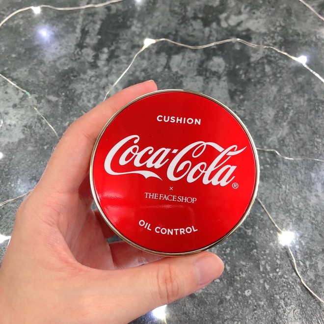 Vừa ra mắt, bộ sản phẩm của The Face Shop x Coca Cola đã được các tín đồ làm đẹp share rần rần - Ảnh 5.