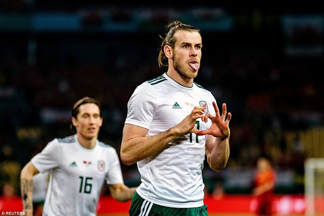 Gareth Bale lập hat-trick, xứ Wales đ&aacute;nh bại Trung Quốc với tỷ số của set tennis - Ảnh 4.