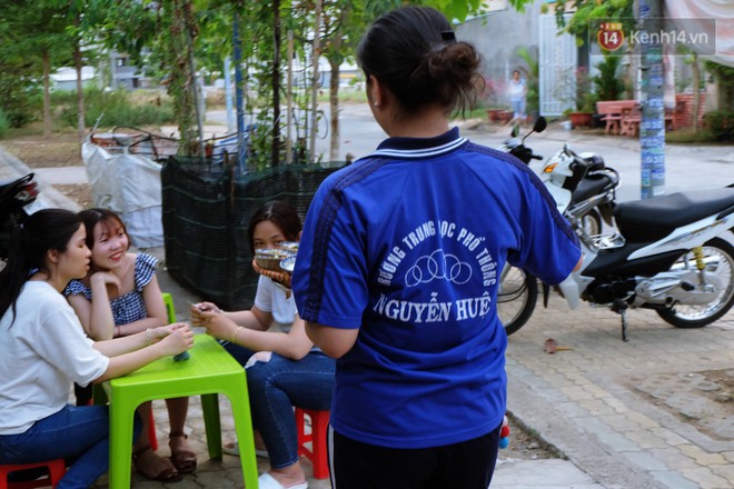 Nữ sinh lớp 10 ở Sài Gòn khởi nghiệp với... bánh bèo để trang trải học phí: Thử làm hết sức mới biết mình thích gì! - Ảnh 6.