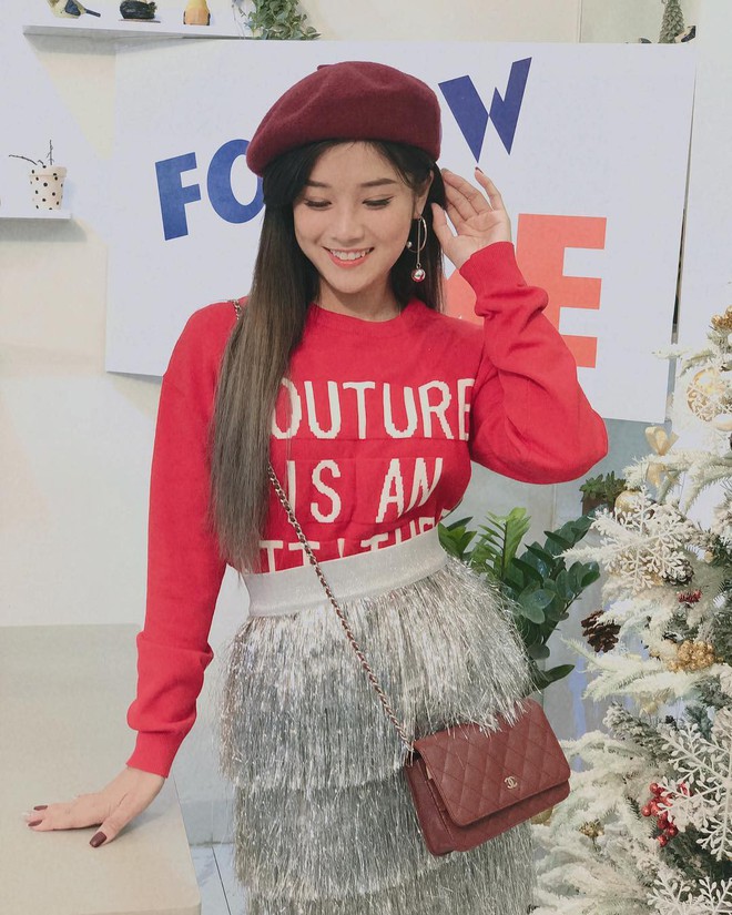 Hiểu Phương trong phim nh&agrave; qu&ecirc; nhưng Ho&agrave;ng Yến Chibi ngo&agrave;i đời lại s&agrave;nh điệu với tủ đồ hiệu chẳng k&eacute;m ai - Ảnh 12.