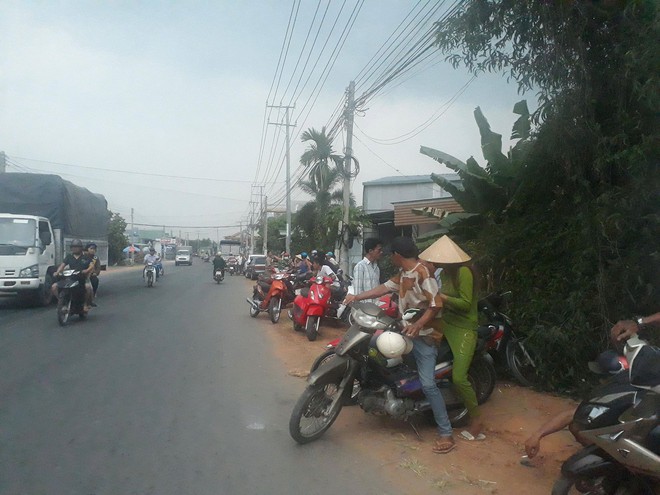 Bình Dương: Cô gái đi phơi đồ phát hiện hàng xóm tử vong trong tư thế treo cổ - Ảnh 2.