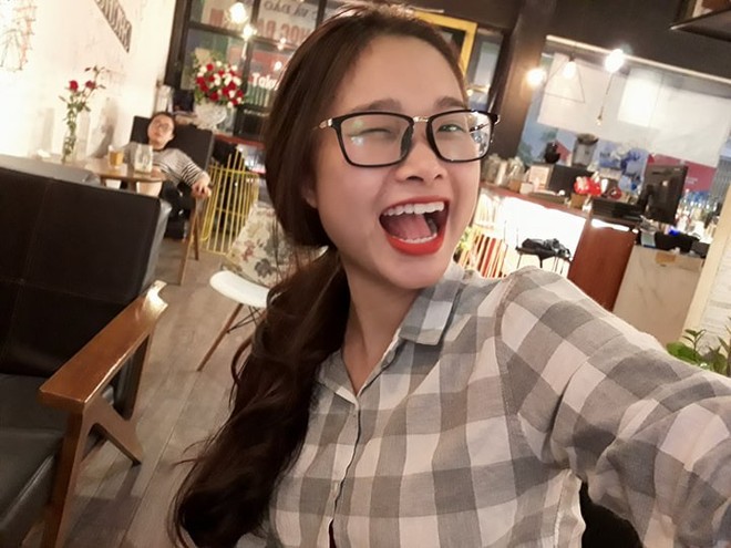 Đăng đ&agrave;n tố bạn trai đ&ograve;i chia tay chỉ v&igrave; cười v&ocirc; duy&ecirc;n, c&ocirc; g&aacute;i nhận lại cả rổ tr&aacute;ch m&oacute;c từ cư d&acirc;n mạng - Ảnh 1.
