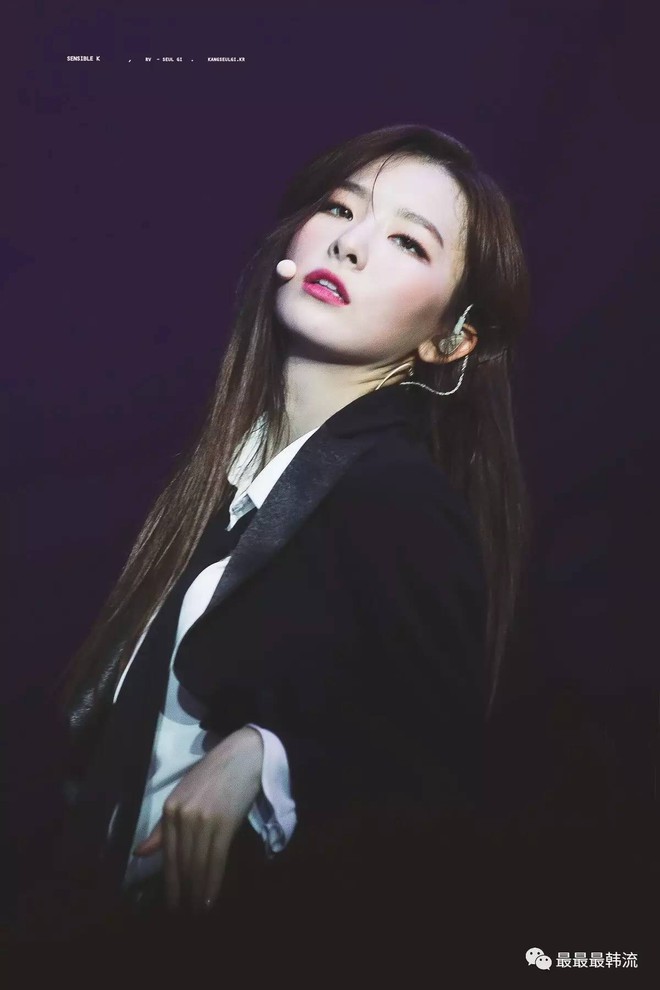 Seulgi (Red Velvet) mặc đồ đen nhưng không hề già là vì luôn tuân theo 3 quy tắc này - Ảnh 3.