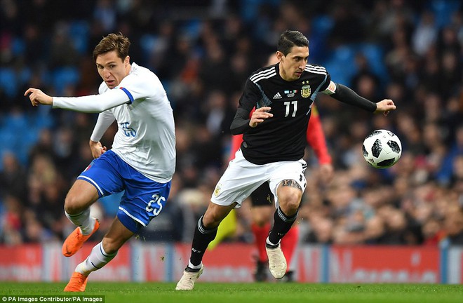 Messi ngồi dự bị, Argentina vẫn thắng dễ Italy - Ảnh 4.
