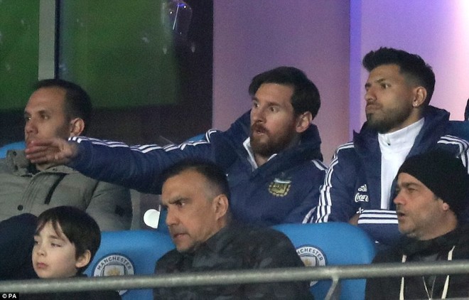 Messi ngồi dự bị, Argentina vẫn thắng dễ Italy - Ảnh 3.