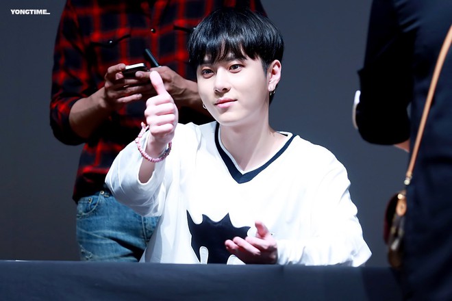 Đ&acirc;y l&agrave; ca kh&uacute;c đang thống trị h&agrave;ng loạt BXH Kpop suốt hơn 1 ng&agrave;y qua - Ảnh 1.