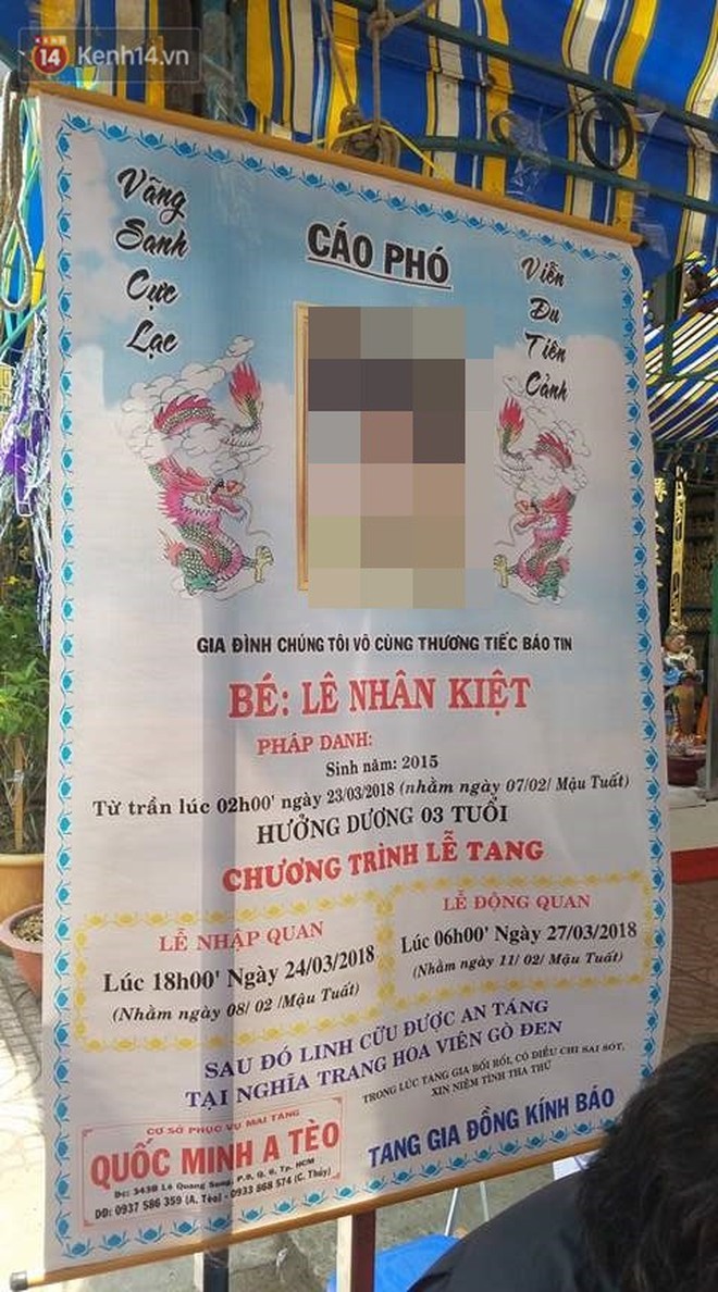 Nước mắt của gia đình có 3 người tử vong trong đám cháy chung cư Carina: “Con tôi chết mà tay vẫn ôm đứa nhỏ vào lòng...” - Ảnh 4.