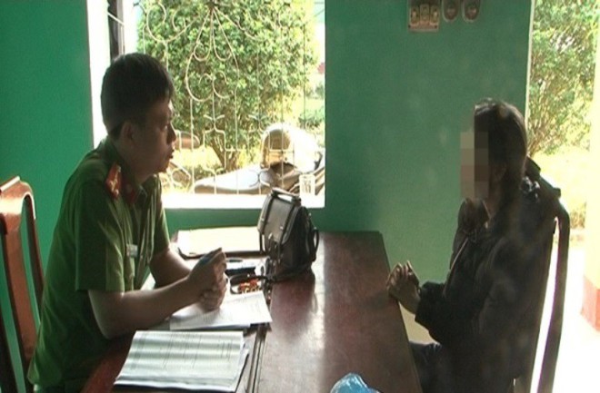 Người phụ nữ hoang b&aacute;o tin bị cướp v&igrave;... trộm v&agrave;ng của mẹ - Ảnh 2.