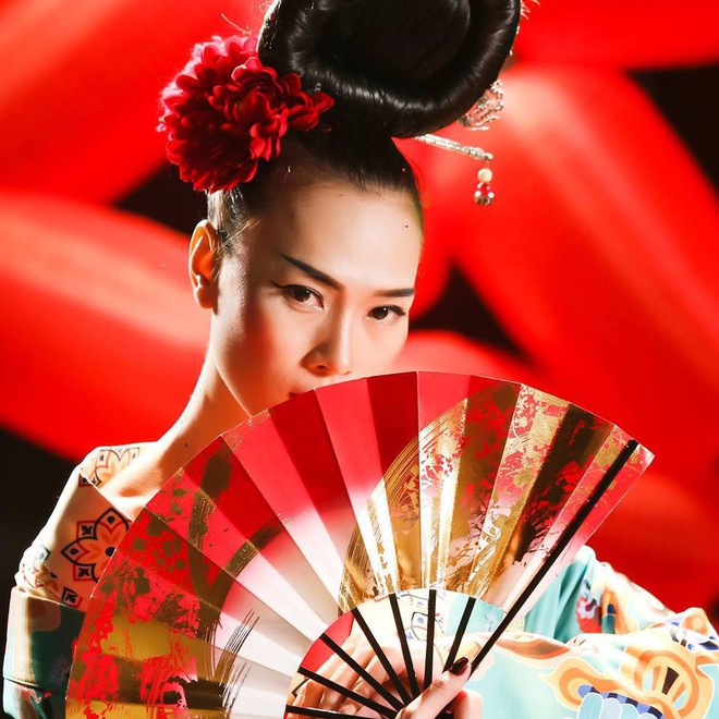 Trước Mỹ Tâm, những mỹ nhân Vpop này cũng khiến fan mê mẩn với hình ảnh geisha trong MV - Ảnh 3.