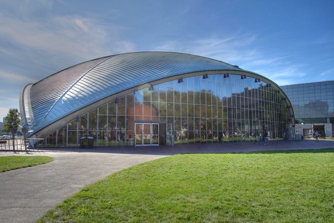 Ngắm kiến trúc độc đáo của MIT - trường ĐH được xếp hạng tốt nhất thế giới 7 năm liên tiếp - Ảnh 5.