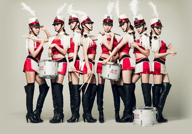 Nh&igrave;n outfit biết ngay t&ecirc;n b&agrave;i h&aacute;t: Những bộ trang phục huyền thoại của girlgroup Kpop - Ảnh 17.