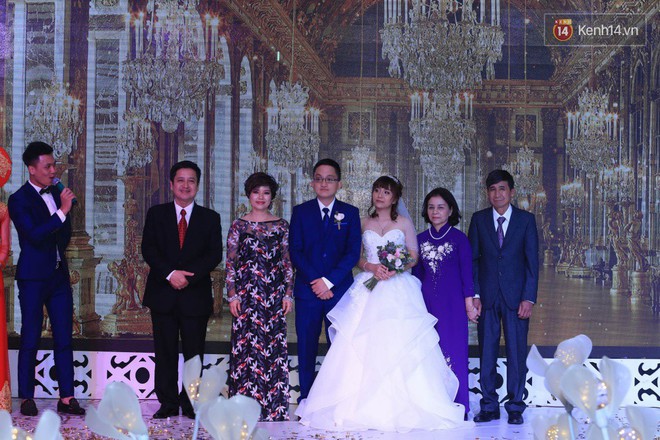 Bảo Thanh và dàn sao Việt rạng rỡ đến đám cưới của con trai Táo Giao thông Chí Trung - Ảnh 2.