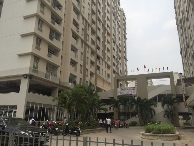 Cụ gi&agrave; 75 tuổi rơi từ tầng 6 xuống đất tử vong ở S&agrave;i G&ograve;n - Ảnh 1.