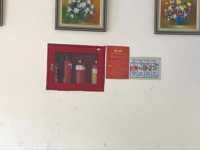 Vụ ch&aacute;y chung cư ở Mỹ Đ&igrave;nh: Kh&ocirc;ng c&oacute; chu&ocirc;ng b&aacute;o ch&aacute;y, hai cụ gi&agrave; chạy bộ  từ tầng 11 xuống đất - Ảnh 4.