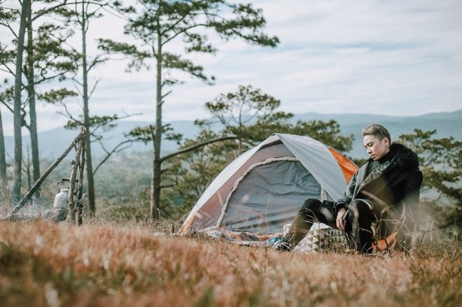 Sau mỗi cột mốc lớn trong sự nghiệp, ca sĩ Vbiz tiết lộ mức c&aacute;t-s&ecirc; thay đổi ngoạn mục thế n&agrave;o? - Ảnh 2.