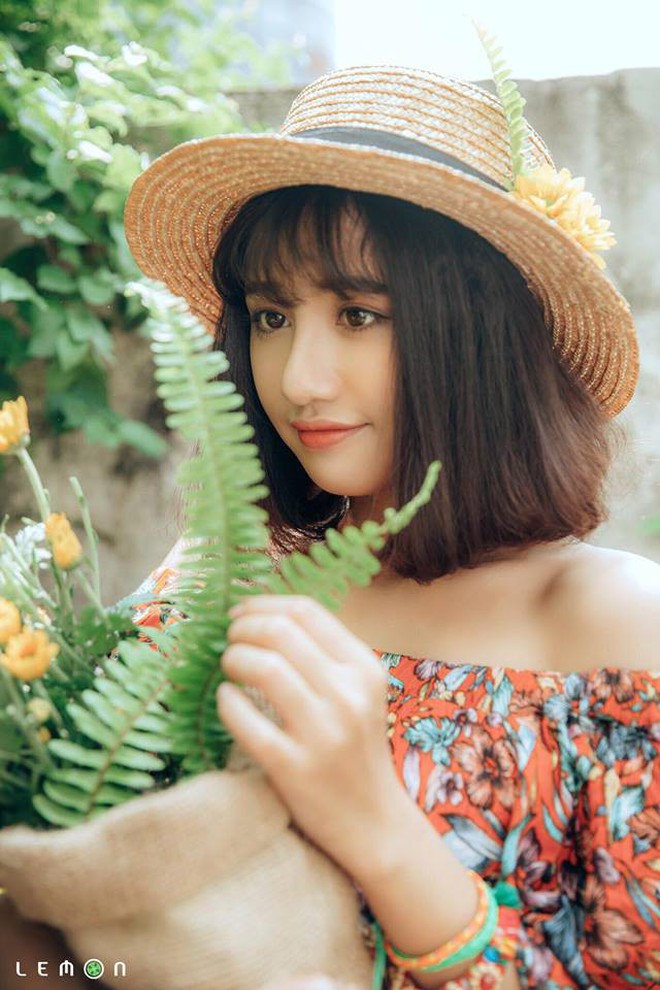 Nữ ho&#224;ng chửi thề trong &quot;Th&#225;ng năm rực rỡ&quot; ho&#225; ra lại cực xinh xắn, nữ t&#237;nh ngo&#224;i đời - Ảnh 13.